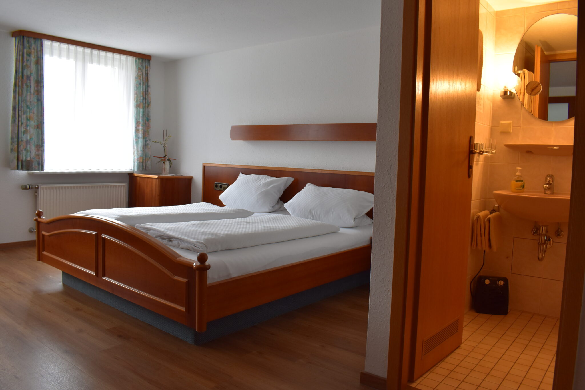 II Zimmer 5